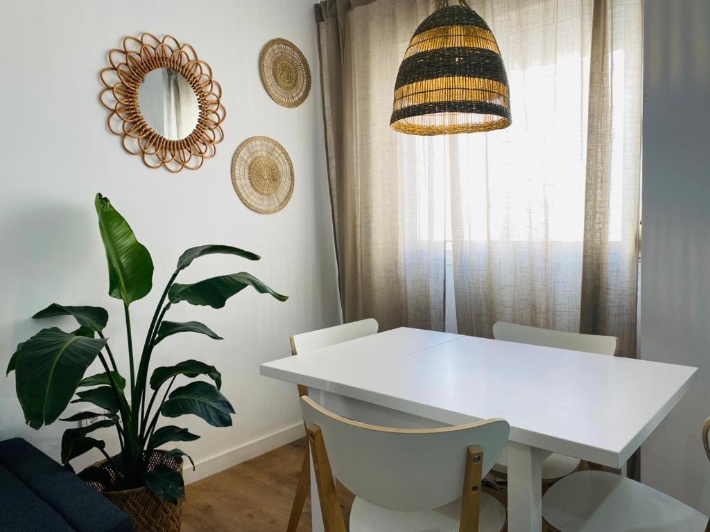 THYSSEN - Acogedor&moderno Apartamento junto al Museo Carmen Thyssen Málaga Esterno foto